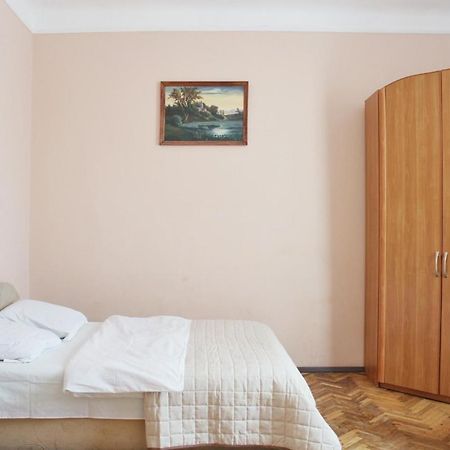 Квартира Подобово Біля Форуму Високий Замок Вулиця Хмельницького 61 Lviv Exterior photo