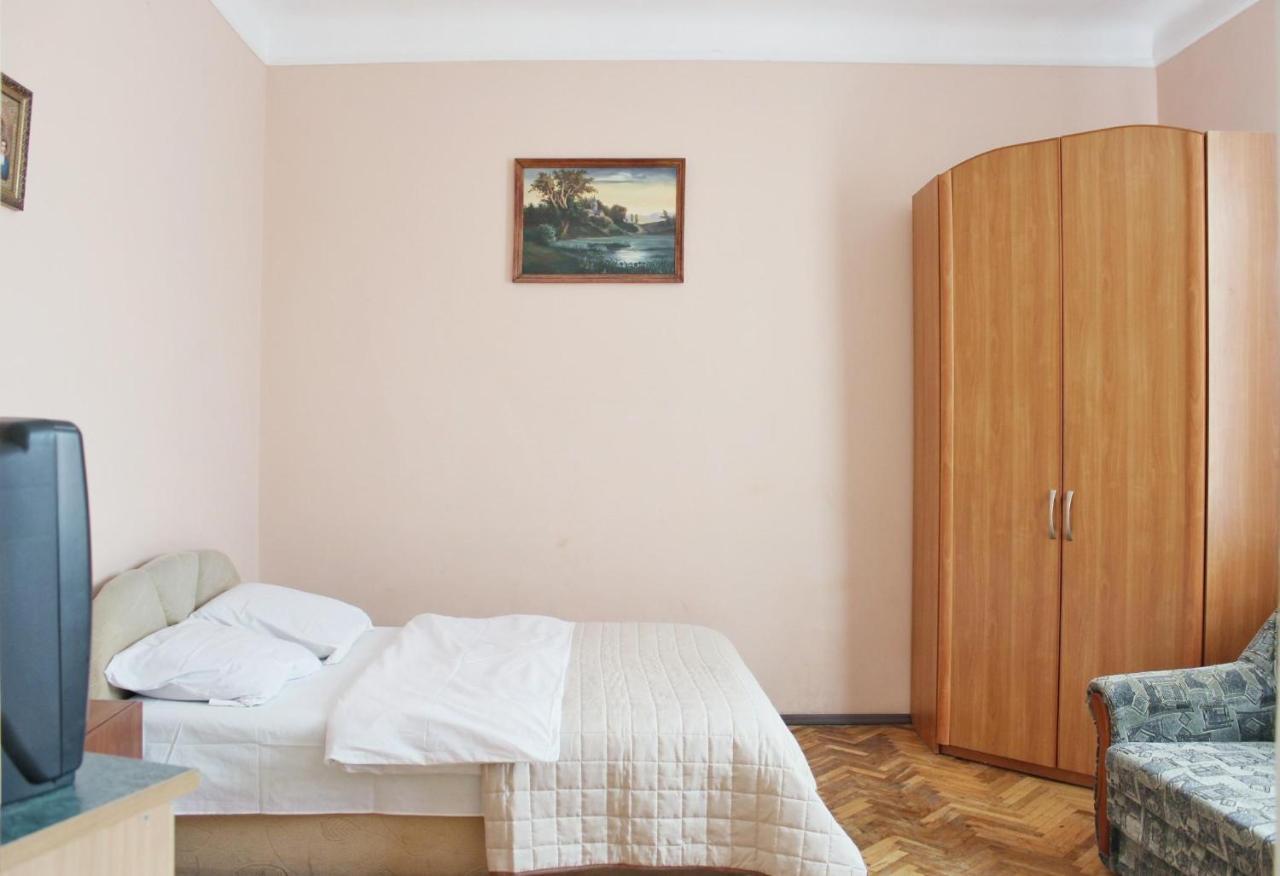 Квартира Подобово Біля Форуму Високий Замок Вулиця Хмельницького 61 Lviv Exterior photo
